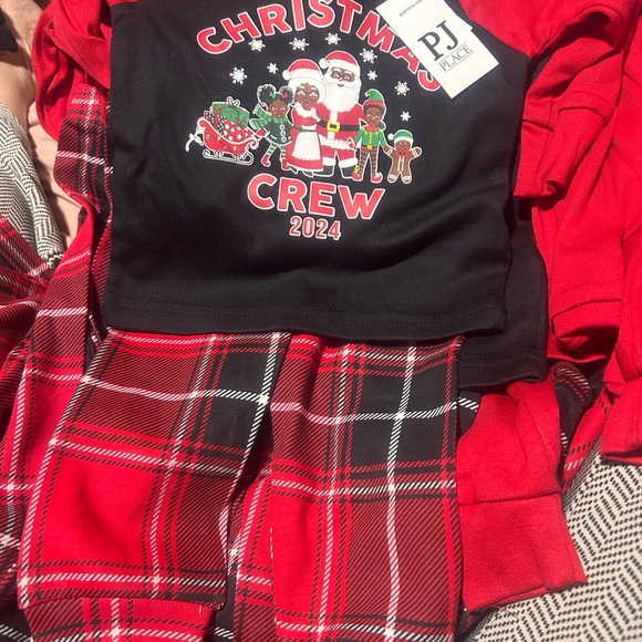 The Children's Place Christmas Crew Pajama Set - Black and Red 3-6-M‎ - Picture 1 of 3